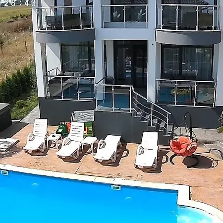 别墅 Captain Niko *