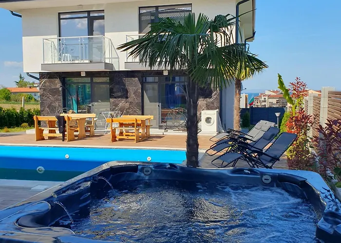 Captain Niko Луксозна вила *